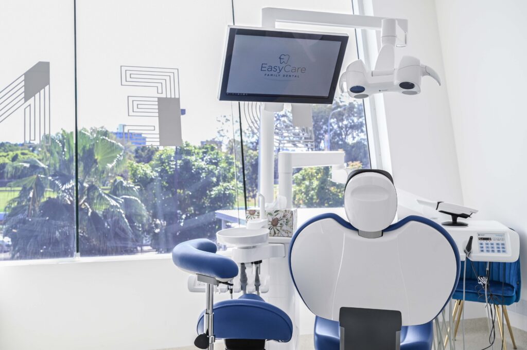 dentist East Brisbane providing same-day care at EasyCare Family Dental. teeth whitening