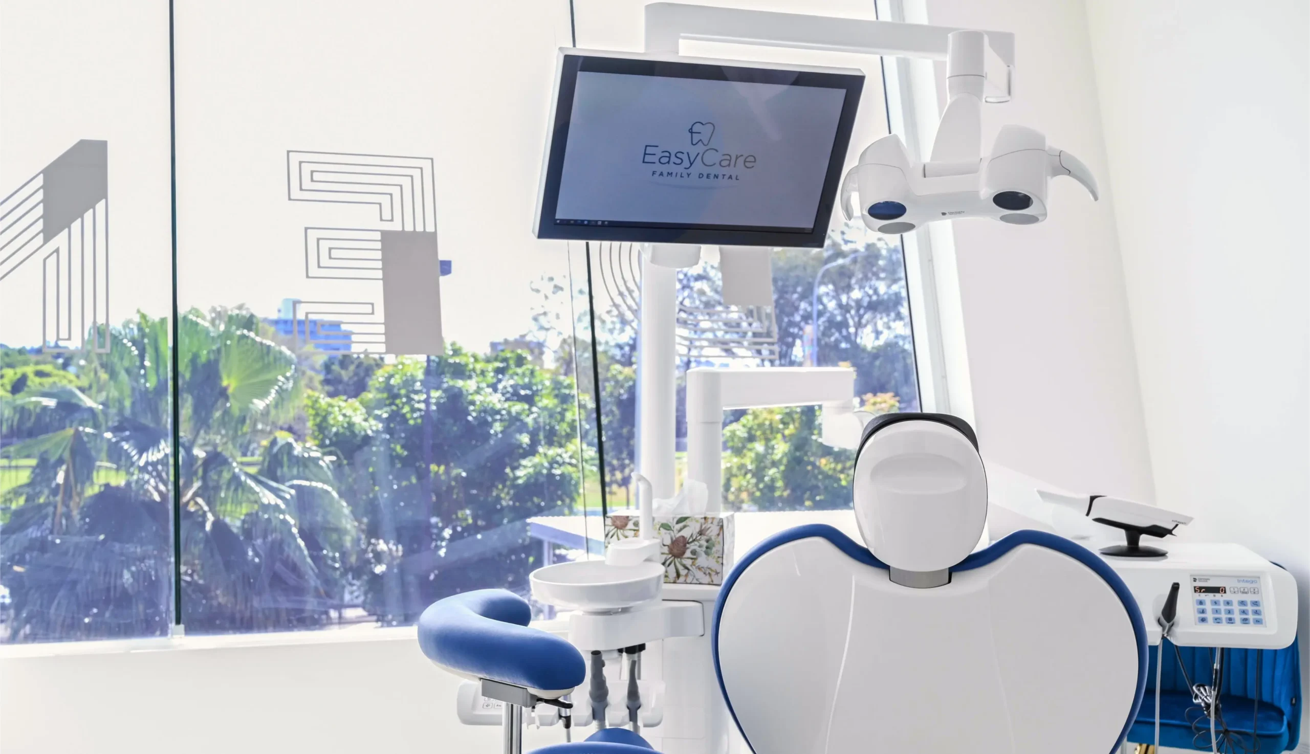 Calming surgery room with natural light and greenery